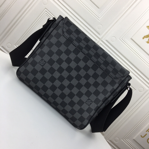 ルイヴィトンバッグ内部構造